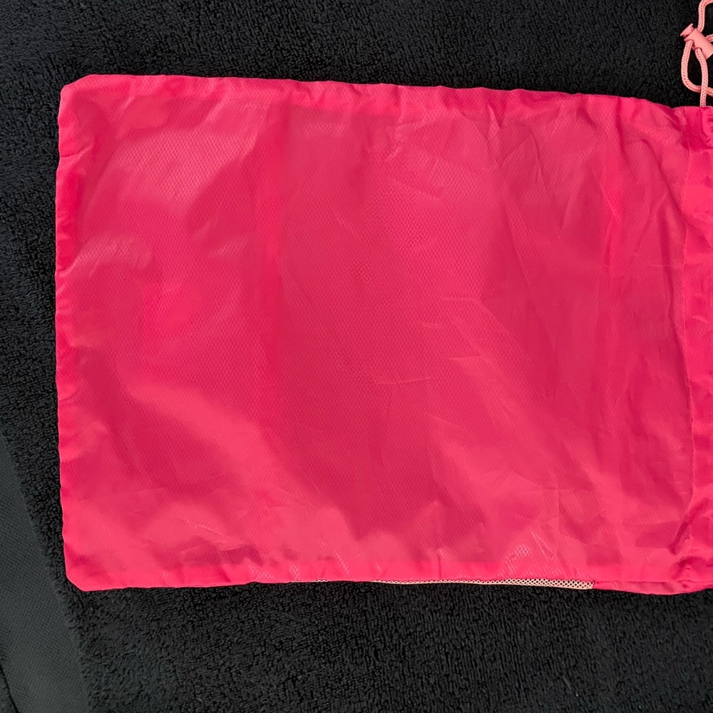 MYTAGALONGS Pink Mesh Bags and Traveling Cubes Set of 9 - Picture 10 of 16